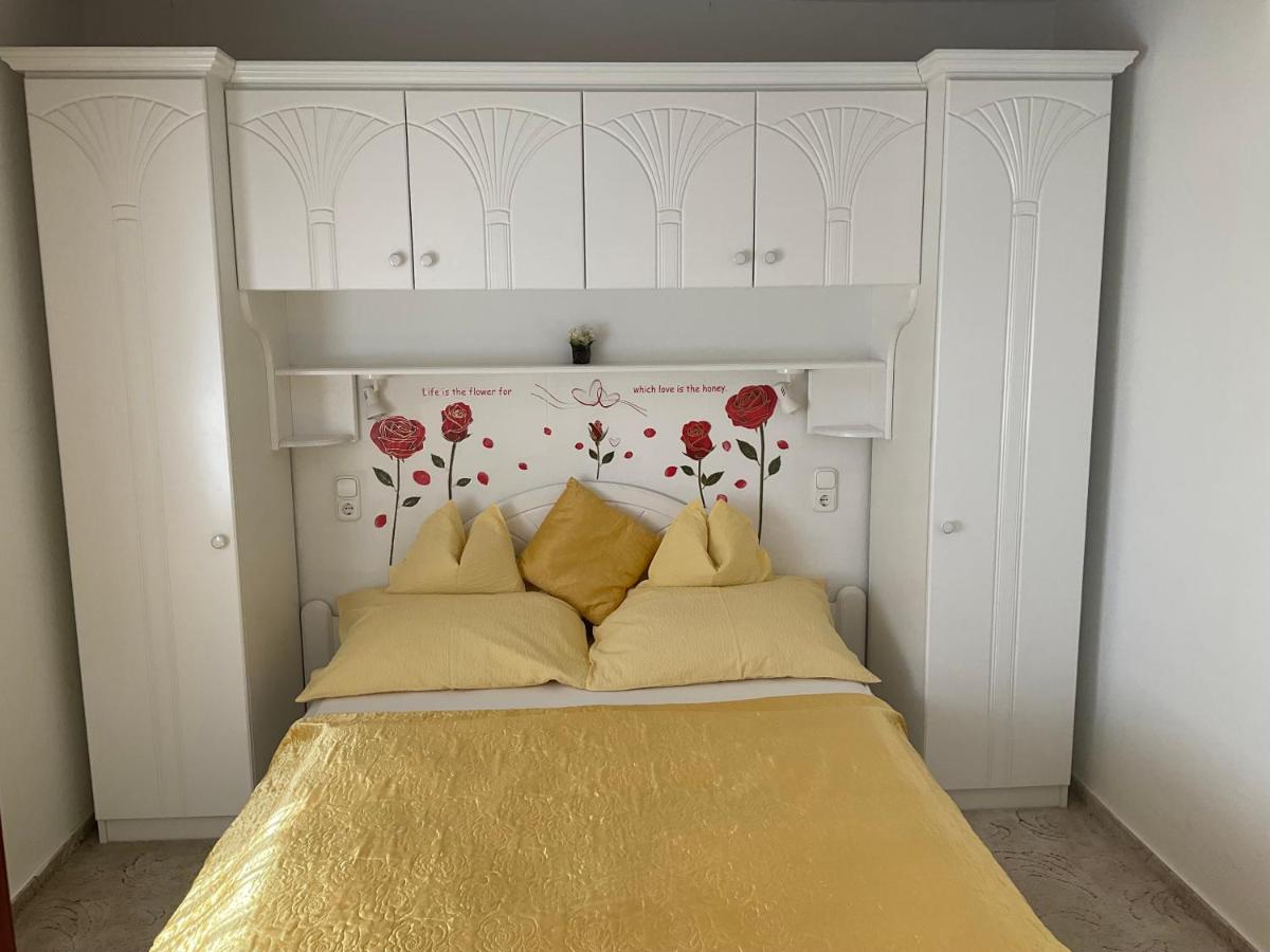 Arany Apartmanhaz Zalagyoengye Zalakaros Exteriér fotografie