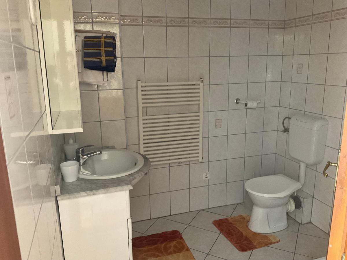 Arany Apartmanhaz Zalagyoengye Zalakaros Exteriér fotografie